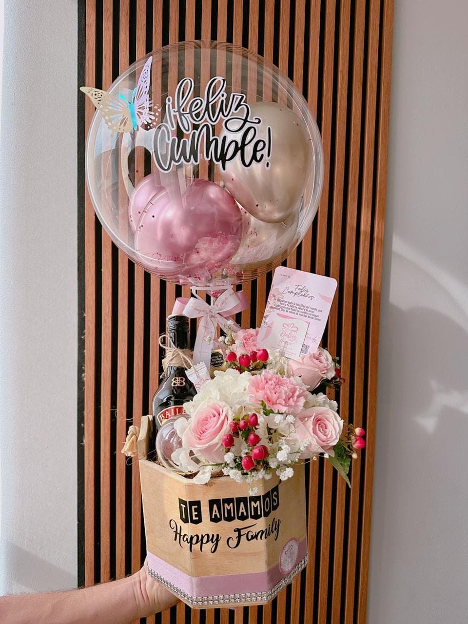 Desayuno Baileys con Flores