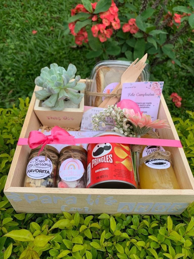 Desayuno Suculenta Personalizada