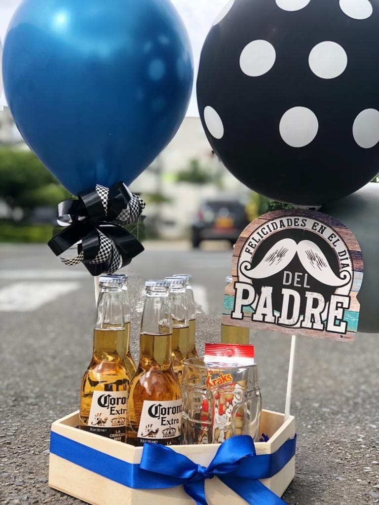 Desayuno 6 Cervezas con Vaso Cervecero