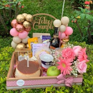 Desayuno Baileys con Torta Venecia