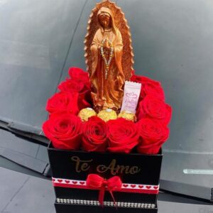 Desayuno Virgen Cerámica con Ferrero